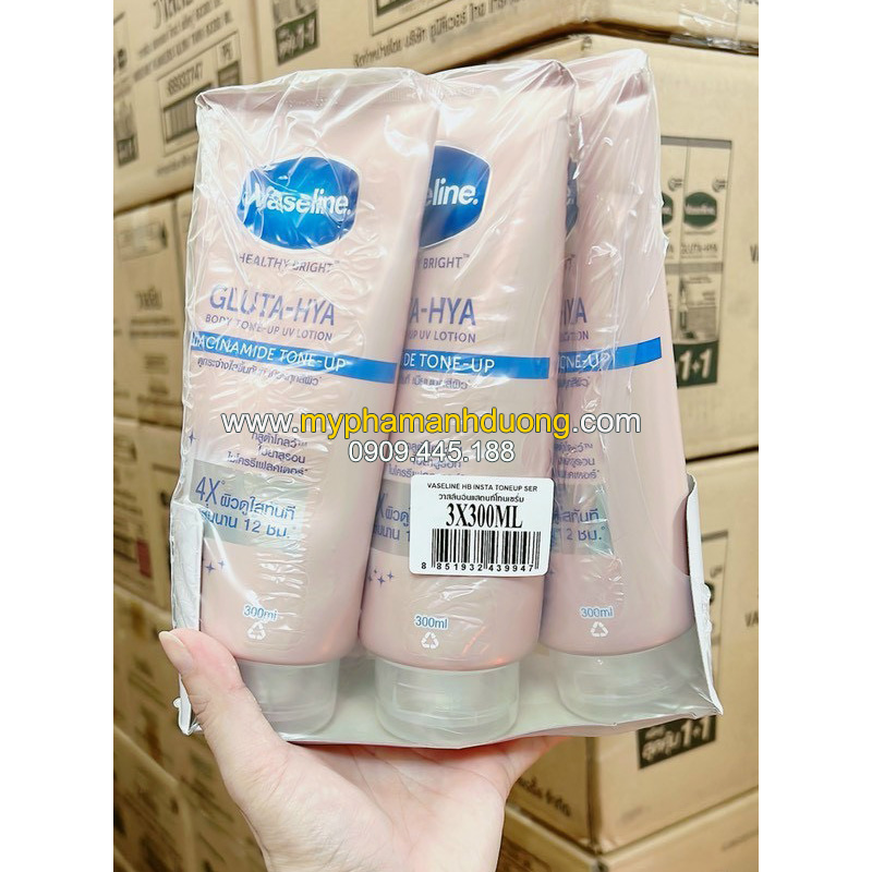 Dưỡng thể Vaseline tím