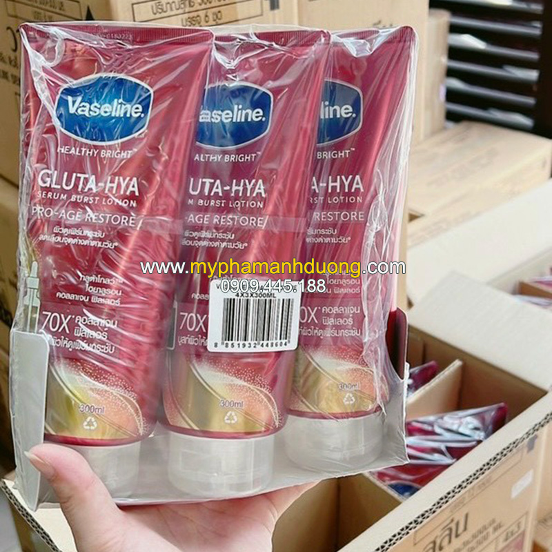 Dưỡng thể Vaseline đỏ