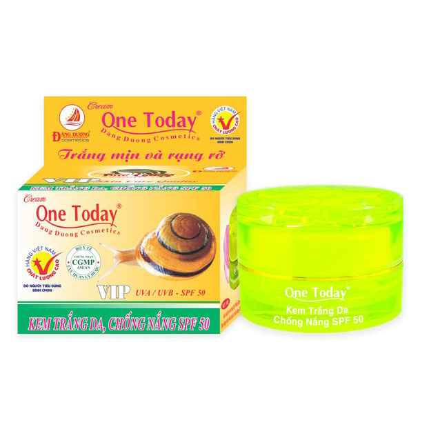 Kem trắng da chống nắng SPF 50 cao cấp
